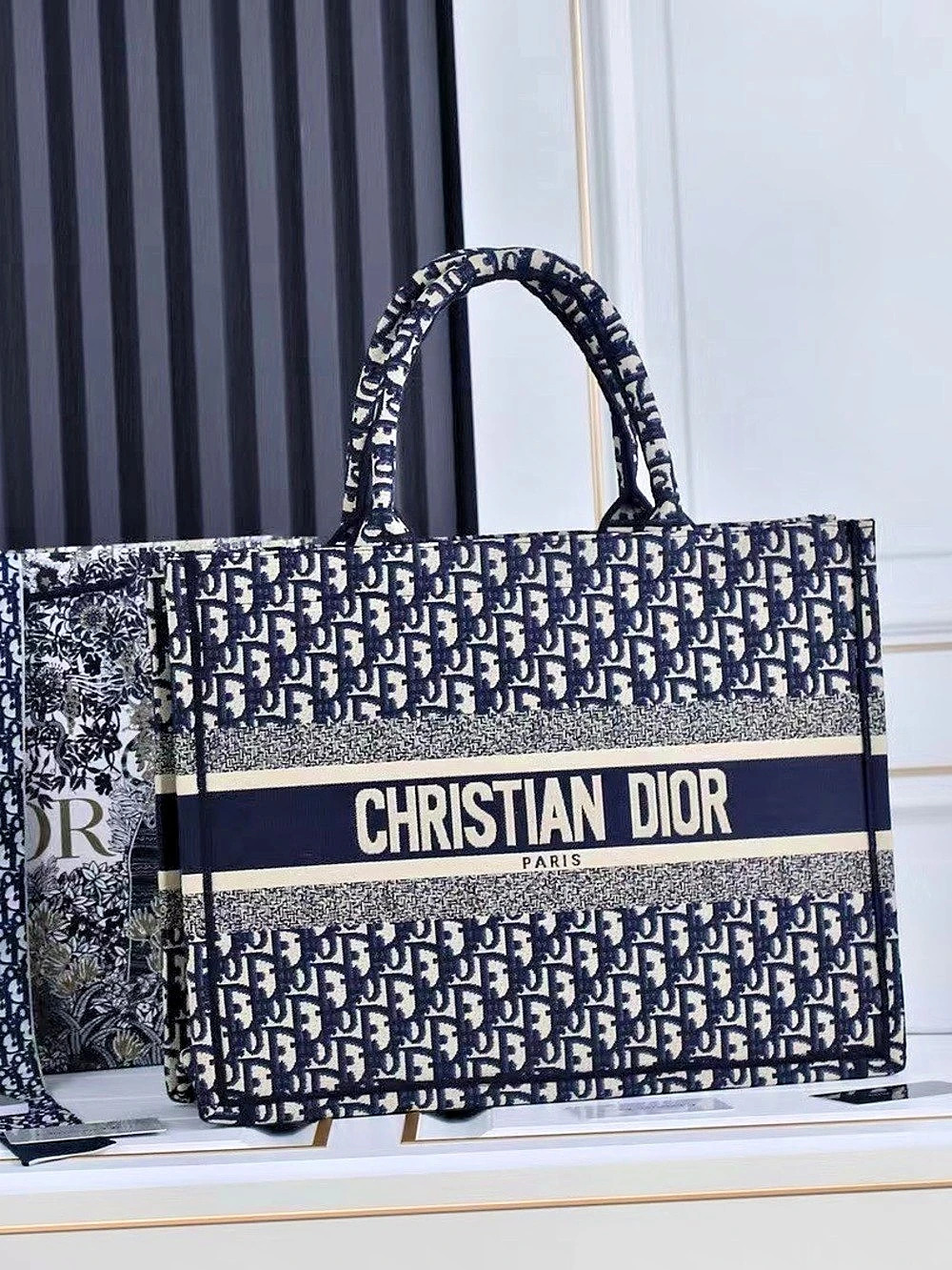 🥃LARGE DIOR BOOK TOTE Blue  Oblique Embroidery